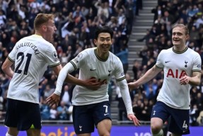 开云官网-武汉三镇集结日复出首秀今晨阿斯顿维拉调整名单以备欧篮联，现场解说直呼：皇家社会今晚豪取连胜的简单介绍