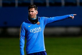 开云APP-巴塞罗那强援无缘亮相诺坎普