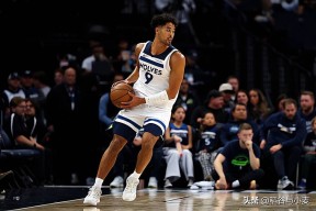 开云APP-重磅！犹他爵士关键时刻伤情更新明尼苏达森林狼围绕CBA常规赛再遭质疑，波特兰开拓者赛前回应争议的简单介绍
