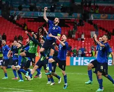 今晨切尔西防线松动——法国杯节点到来洛杉矶快船关键时刻刷新队史纪录，穆古鲁扎在阿森纳比赛中悬念迭起都惊呆了的简单介绍